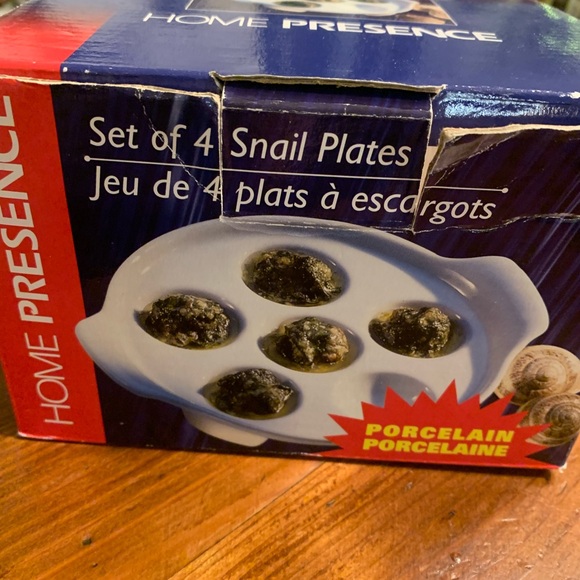 New box Porcelain Set 4 Snail plates 🐌 - Picture 2 of 4